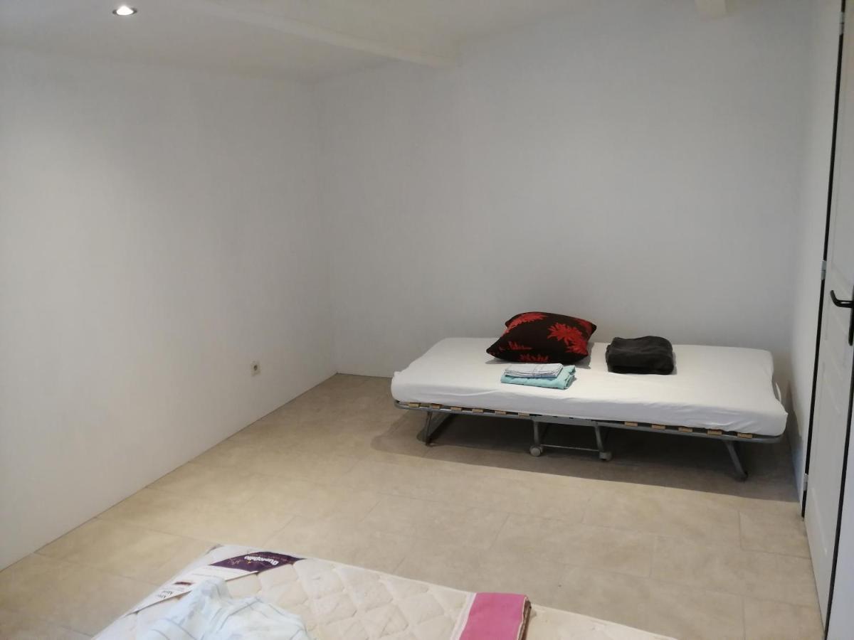 Appart Hotel Avec Jardin 库尔斯 外观 照片